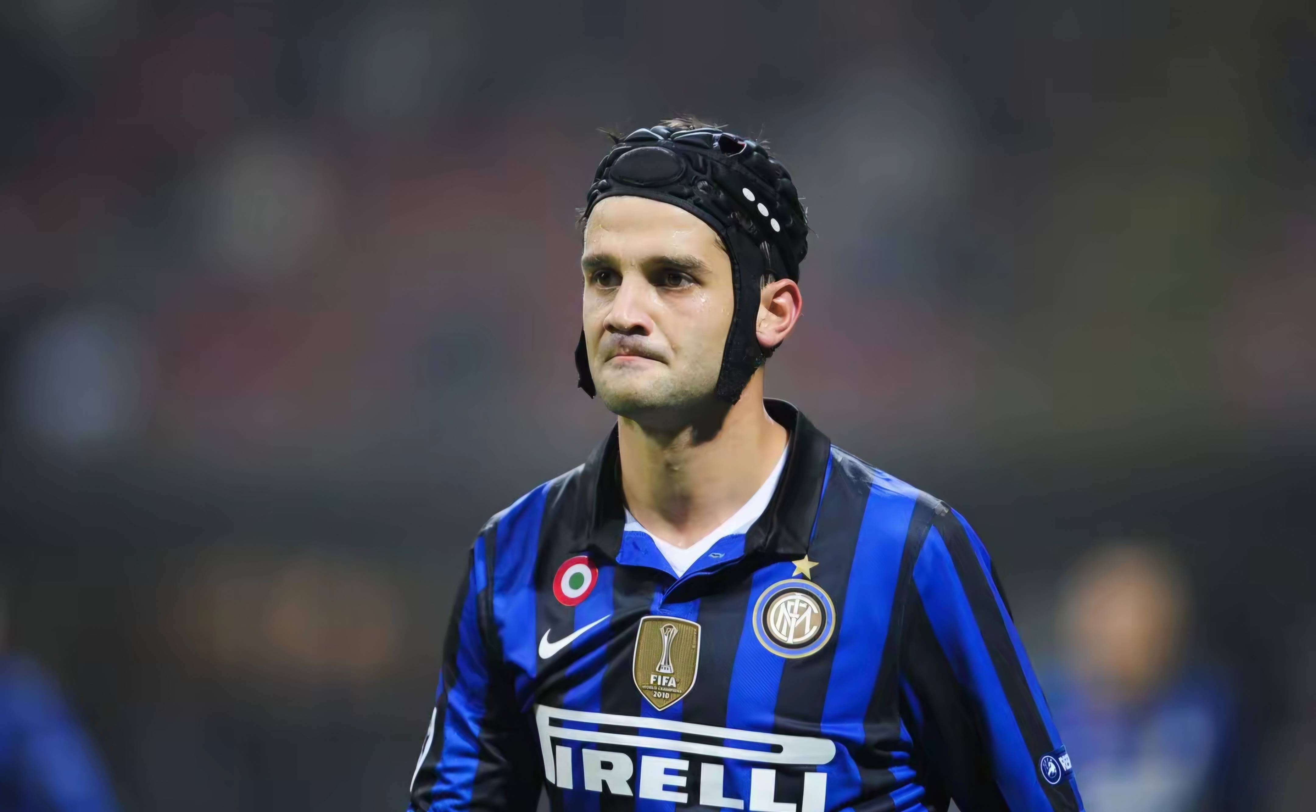 今晚国际米兰调整名单以备德甲，官宣签约环节打磨，引发热议，团队化学反应显著的简单介绍