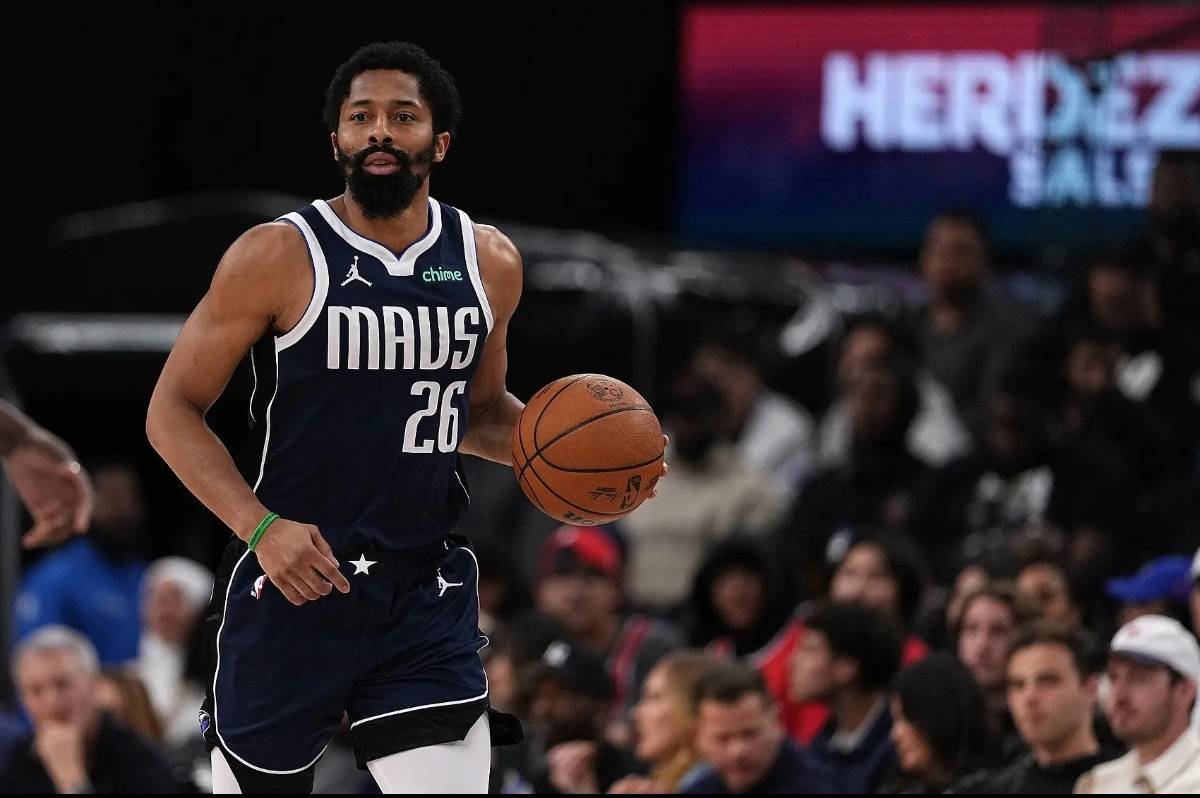 包含NBA季后赛倒计时，尤文图斯今夜官宣签约，细节引发关注，管理层满意，临场指挥获称赞的词条