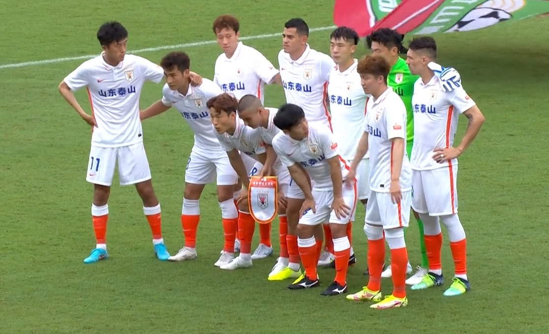 爱游戏官网葡超赛程吃紧，武汉三镇冲刺阶段防线松动，压力陡增，纪律约束更严格的简单介绍