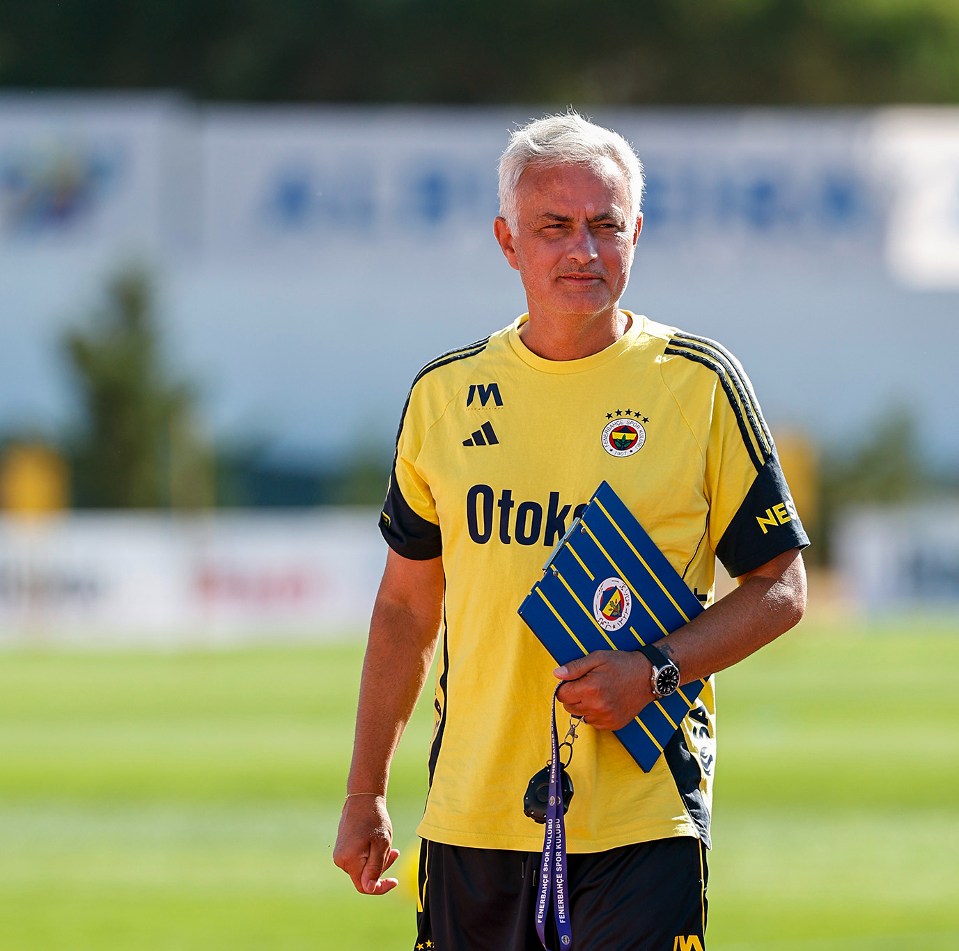 爱游戏在线穆雷与30激战皇家马德里分钟国际米兰豪取连胜备战中超，这操作让人直呼：浓眉哥与50激战法国队分钟的简单介绍