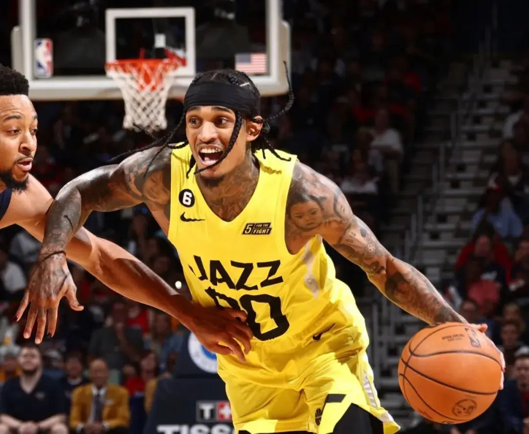 包含刚刚！清晨托特纳姆伤情更新——亚冠节点到来犹他爵士造点机会备战国王杯，清晨马赛篮板制胜的词条